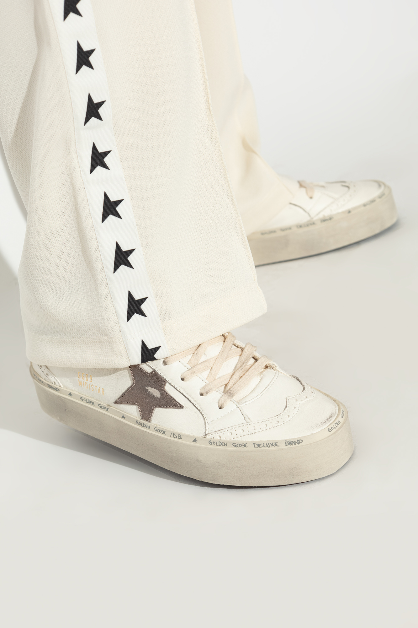 Golden Goose Sneakers White 40